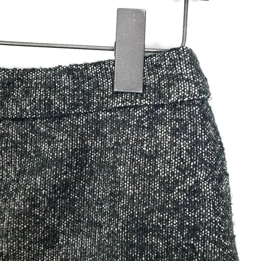 GAP Womens Silver Metallic, Black, & White Tweed Zip Up Lined Mini Skirt Size: 2